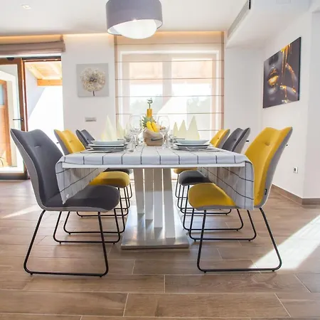 וילה Tiffany With Private Pool And Garden