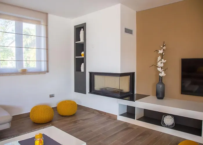 Villa Tiffany With Private Pool And Garden *